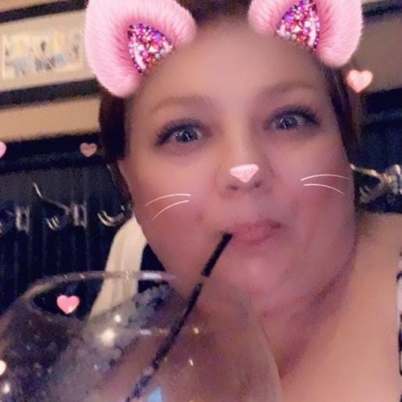 Meet your Posher, Ladydee - Picture 1 of 1